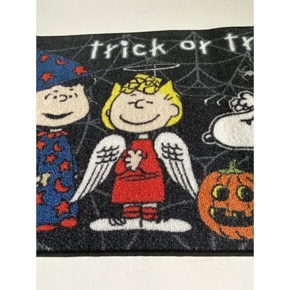 Peanuts Snoopy Charlie Brown Trick Or Treat Sally Lucy Accent Rug Floor Door Mat - Picture 7 of 10